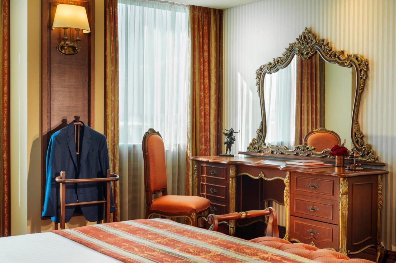 Hotel Grand
