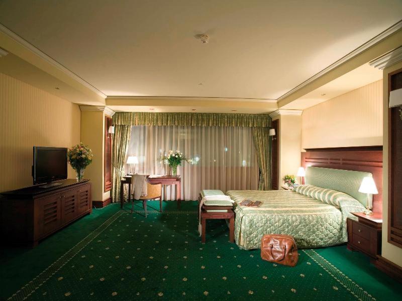Hotel Grand