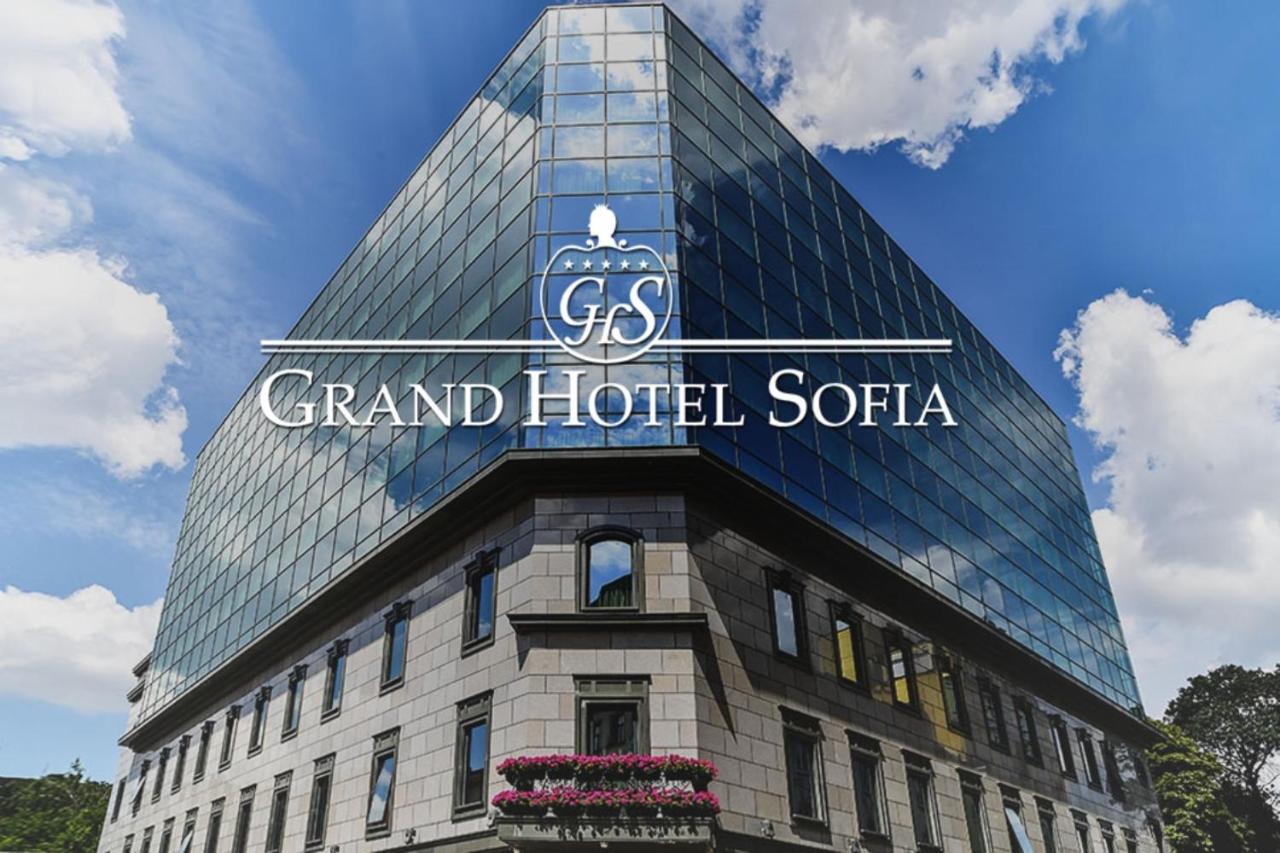 Grand Hotel