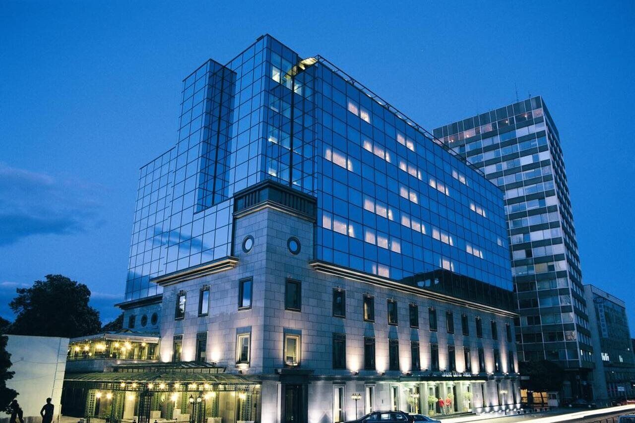 Grand Hotel