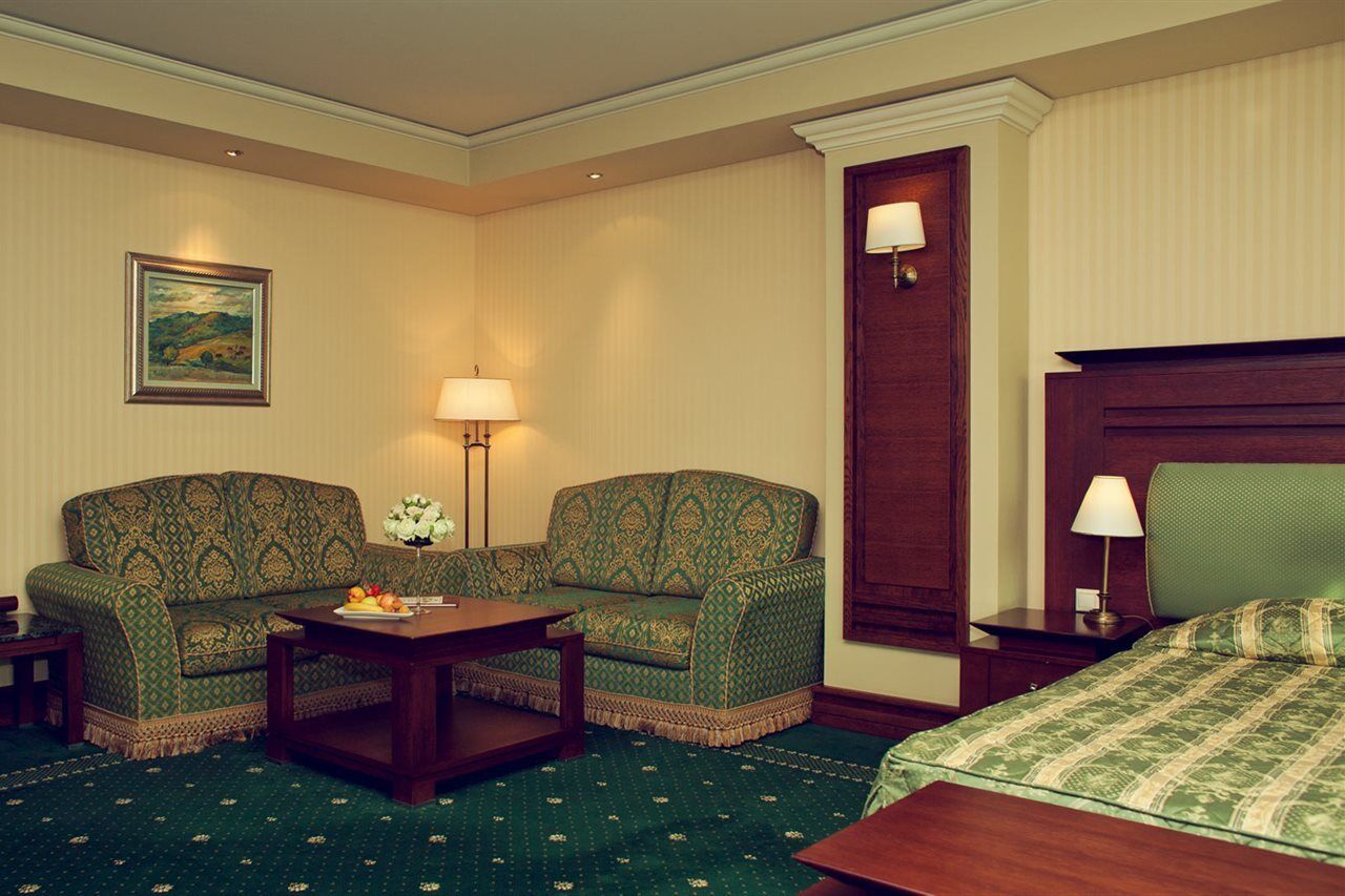 Grand Hotel